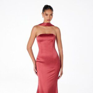 New Strapless Mermaid Glamorous Gown w/ Removable Scarf & Zipper Back CD T2012